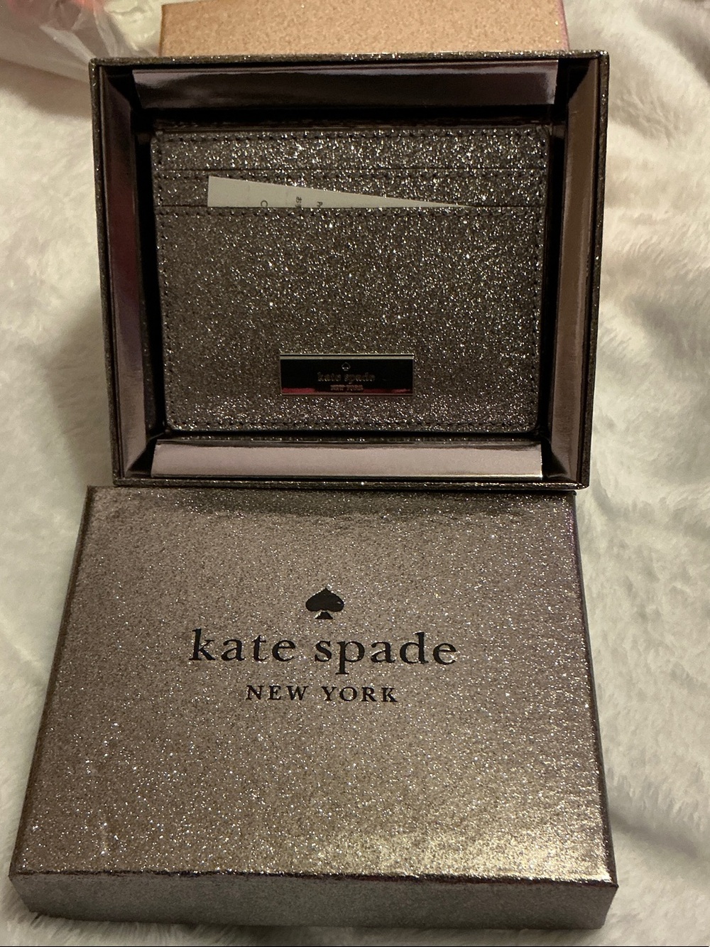 kate spade Glitter Silver Card Holder New in Box Absolutely Gorgeous 😍